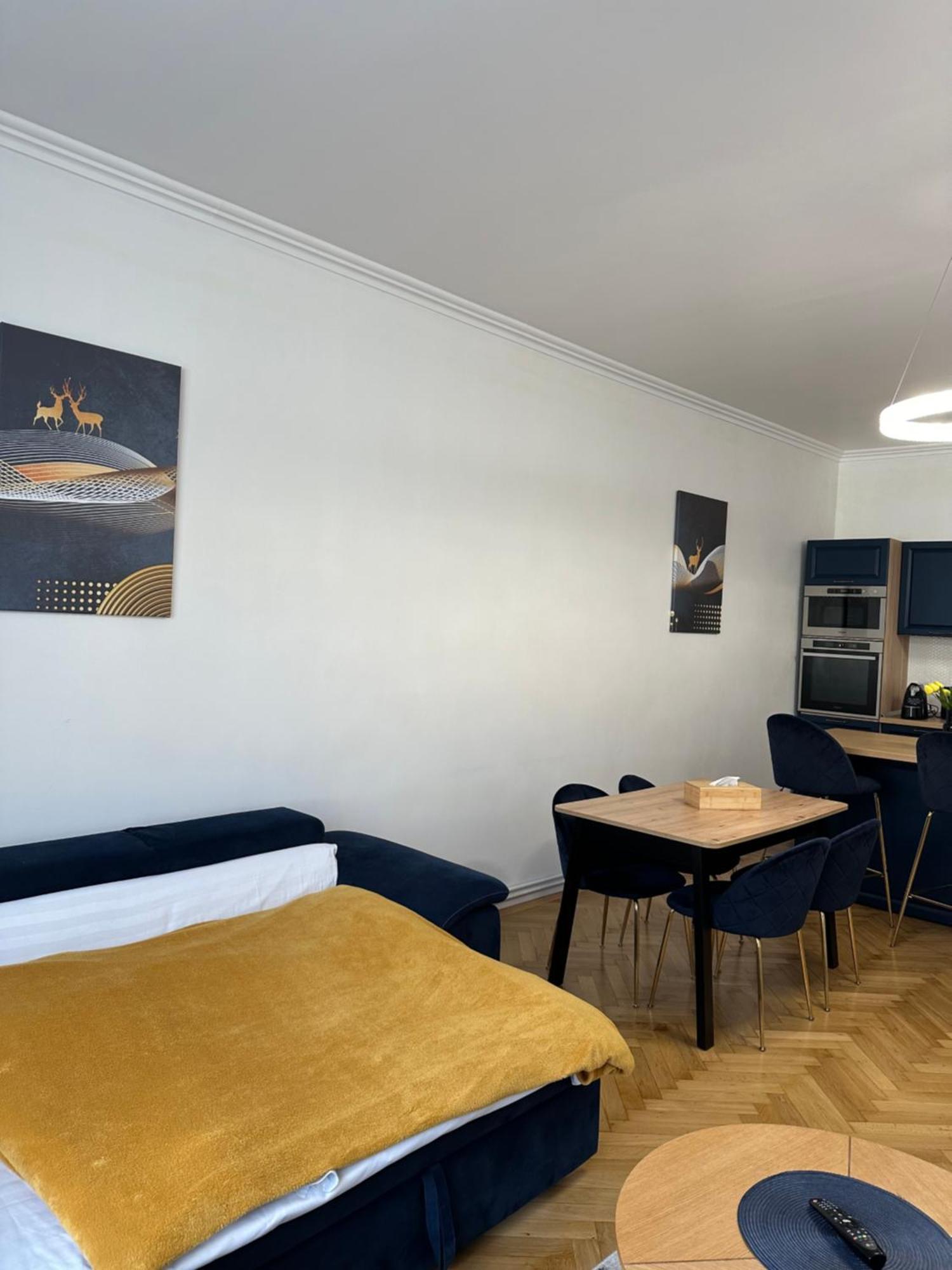 Ferienwohnung Sboldtown By Holztreppe Brașov Exterior foto